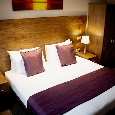 The White Hart Hotel Swindon Eksteriør billede
