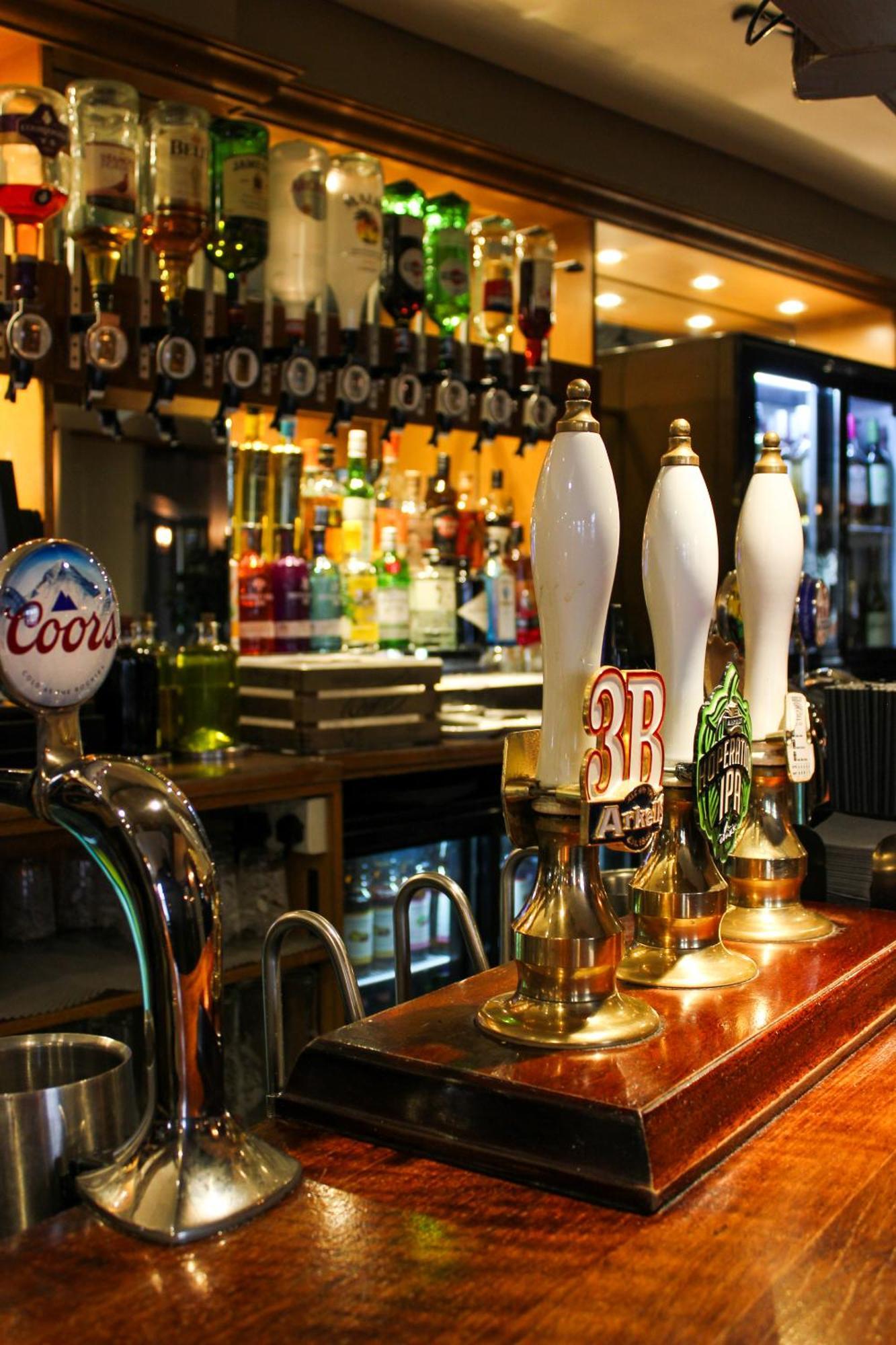 The White Hart Hotel Swindon Eksteriør billede