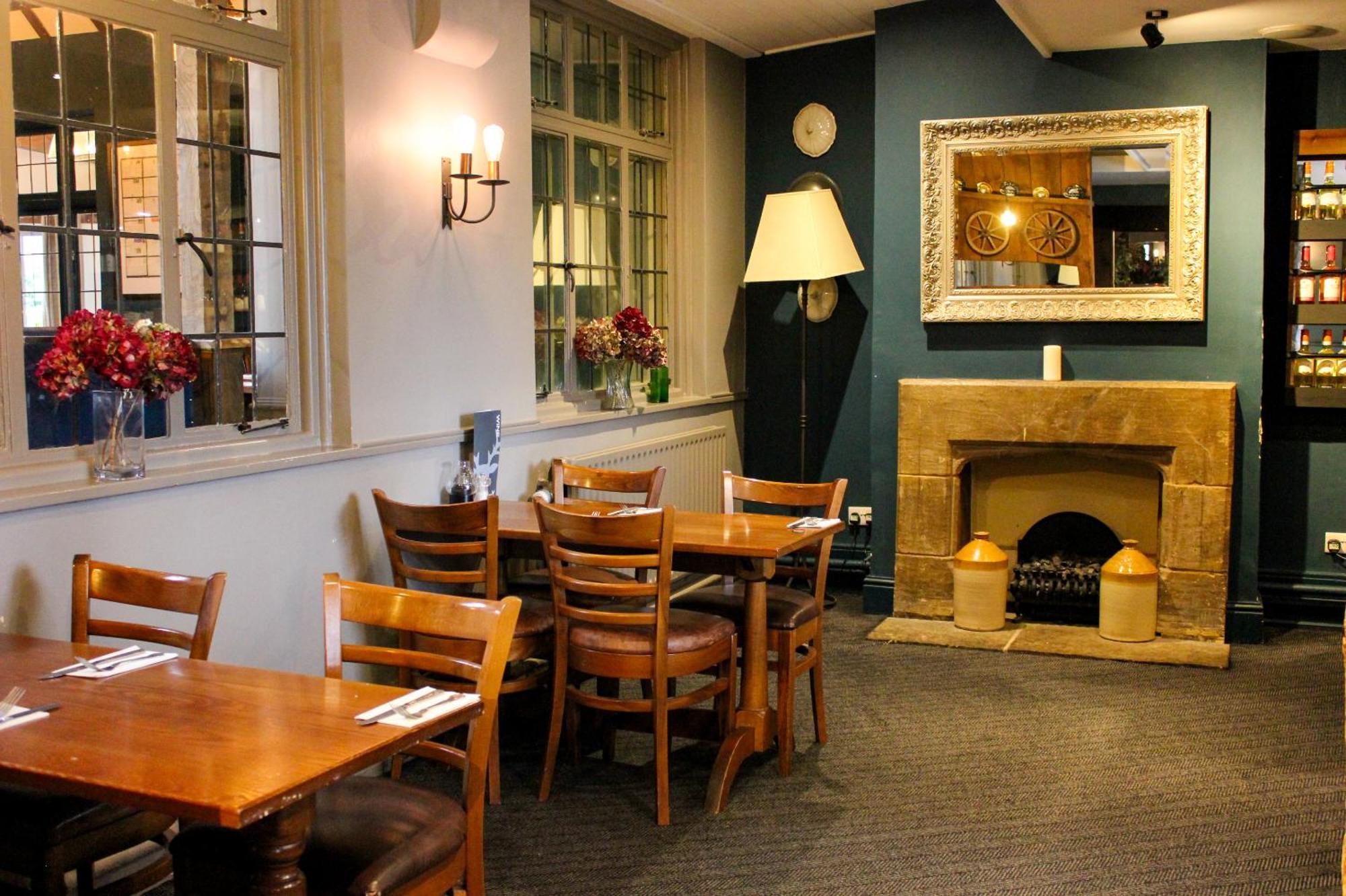 The White Hart Hotel Swindon Eksteriør billede